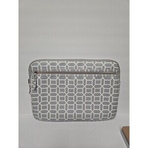 Studio C 15-16" Laptop Sleeve OH GEO Gray White Rosegold Hardware